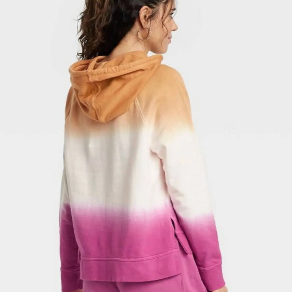 Universal Thread Sweat Outfit Set - image 1